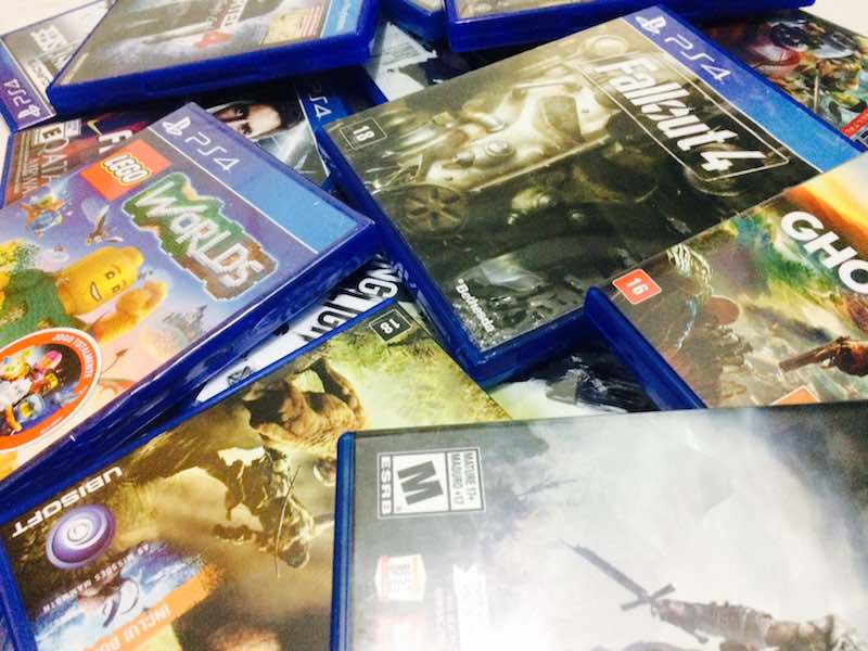 Por que comprar um PS4 desbloqueado é uma cilada? - 28/07/2017